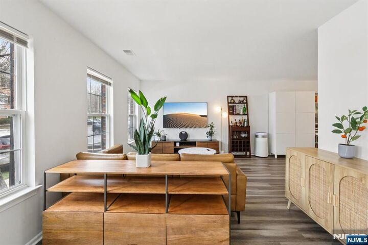 Property Photo:  2071 Drake Court  NJ 07430 