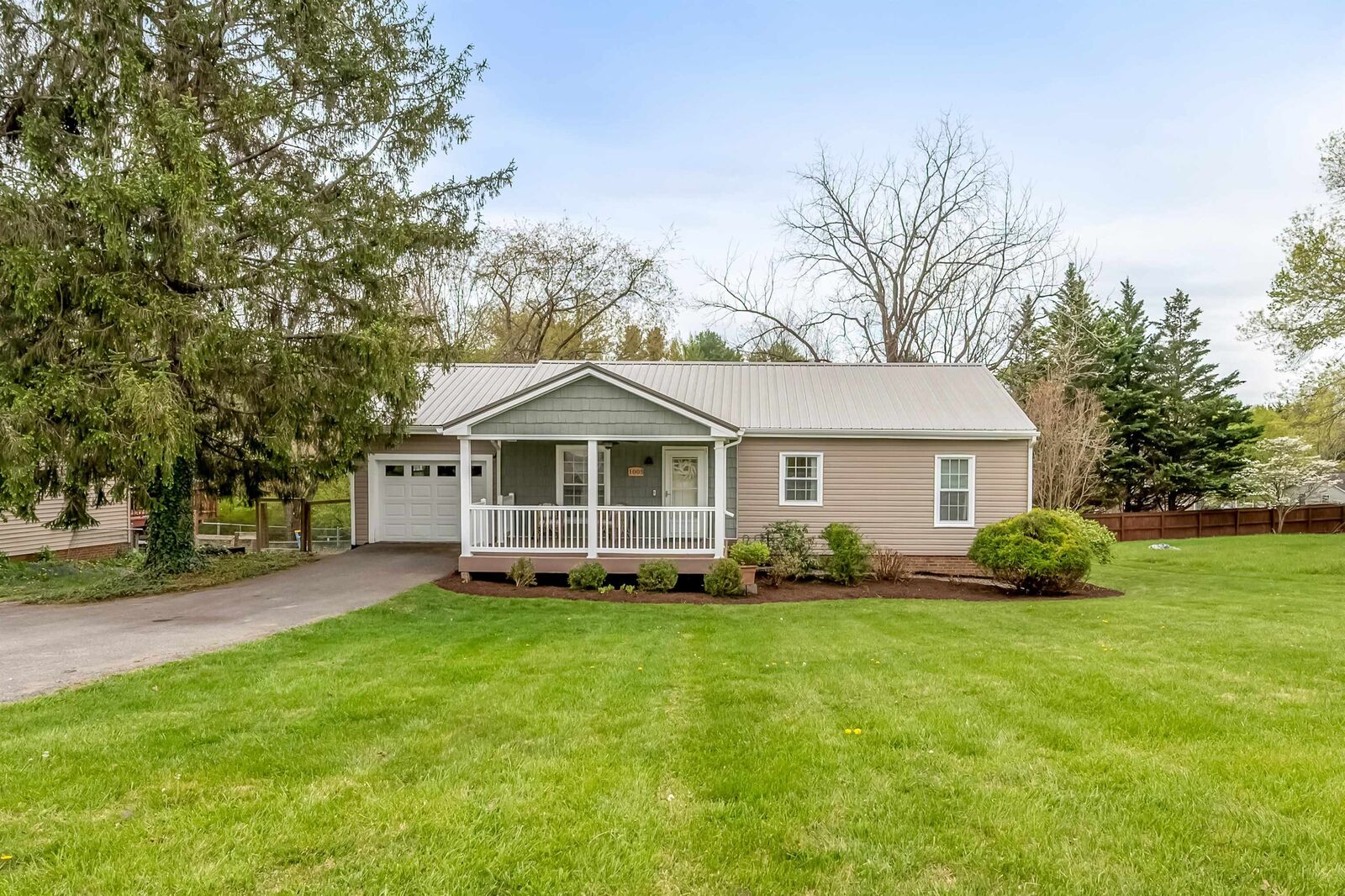 Property Photo:  1005 Glade Road  VA 24060 