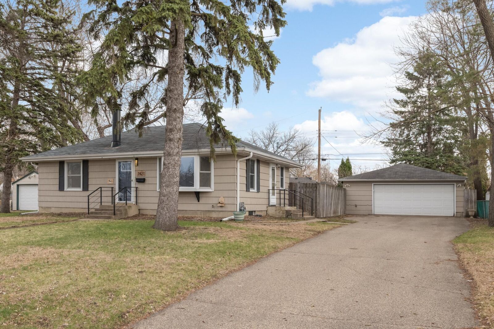 Property Photo:  7421 4th Avenue S  MN 55423 