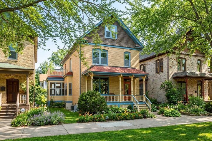 Property Photo: 2300 Milwaukee Avenue MN 55404