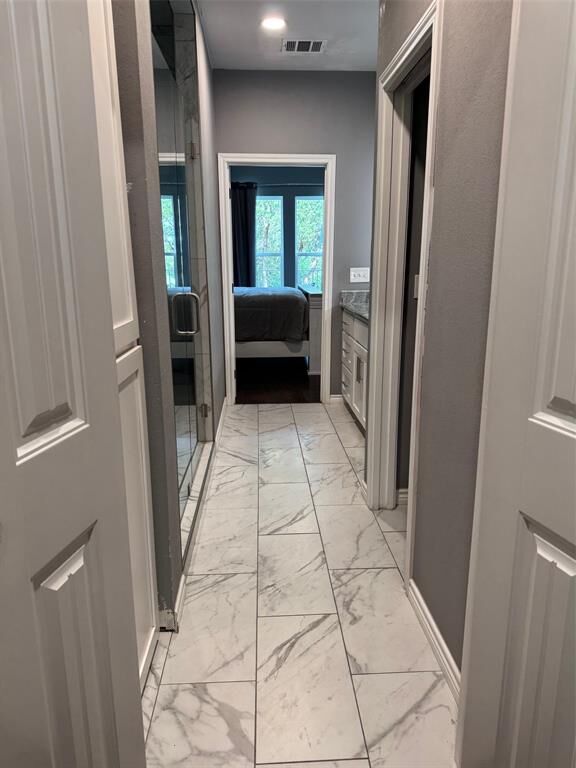 Property Photo: 1014 Scenic Drive TX 76048