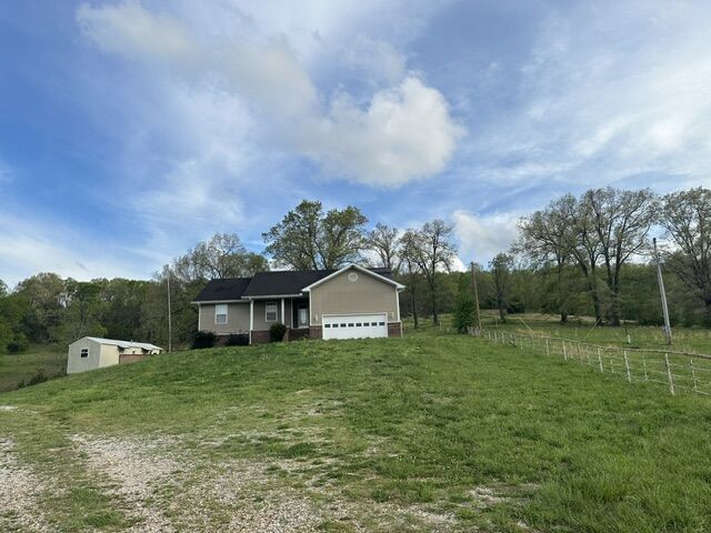 Property Photo:  1465 County Road 933  AR 72611 