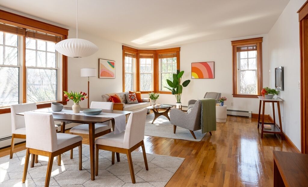 Property Photo:  432 Norfolk Street 3B  MA 02143 