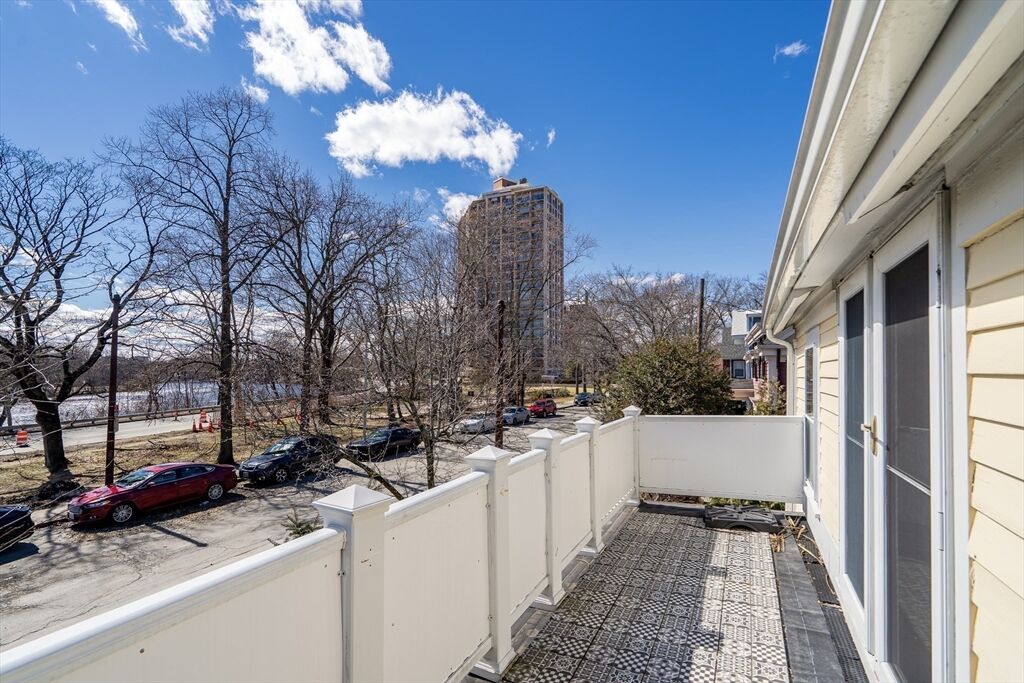 Property Photo: 239 Mt Auburn Street 239 MA 02138