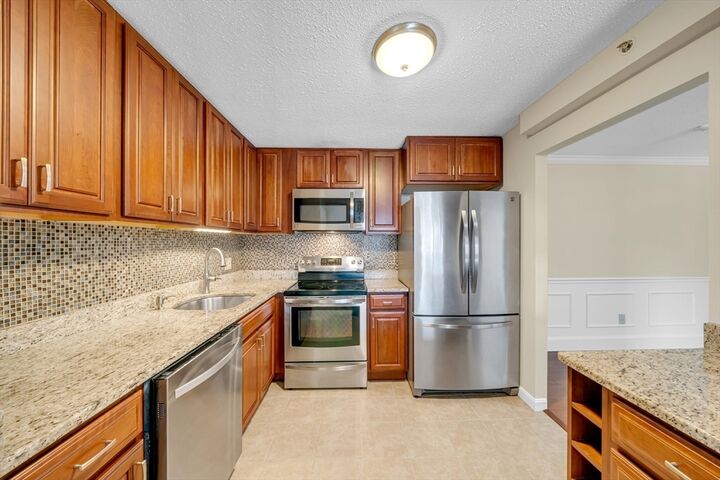 Property Photo:  3 Birchwood 3-302  MA 01913 