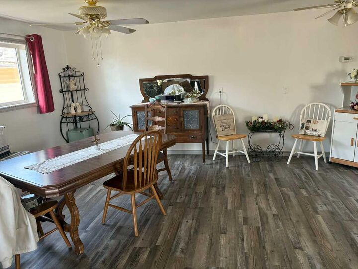 Property Photo: 405 1 Avenue AB T0K 0N0