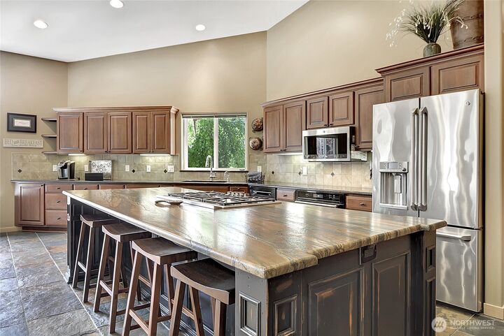 Property Photo:  20693  Miracle Mile  WA 98826 