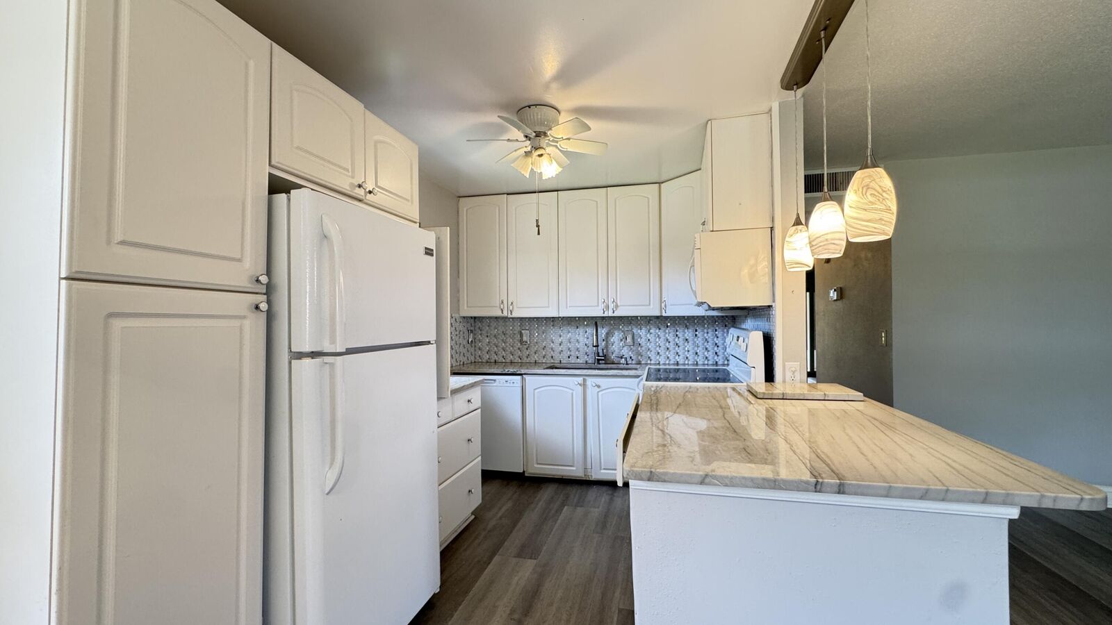 Property Photo:  220 Seville J  FL 33446 