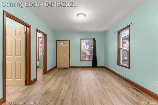 Property Photo:  4621 Junction Street  MI 48210 