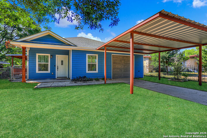 Property Photo:  5170 Village Green  TX 78218 
