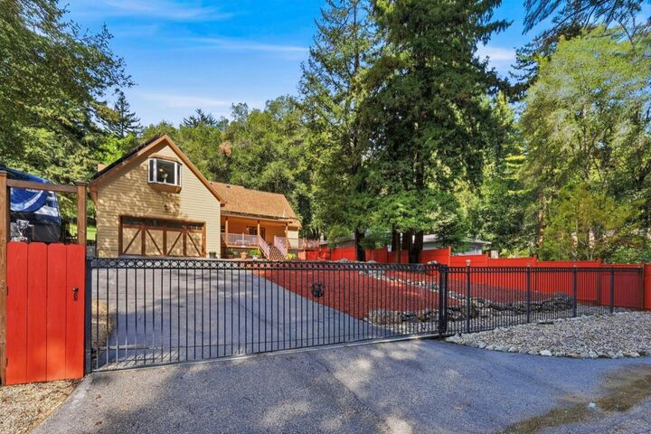 Property Photo:  239 West Hilton  CA 95006 