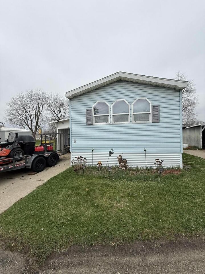 Property Photo:  121 Waterman Avenue  WI 54660 