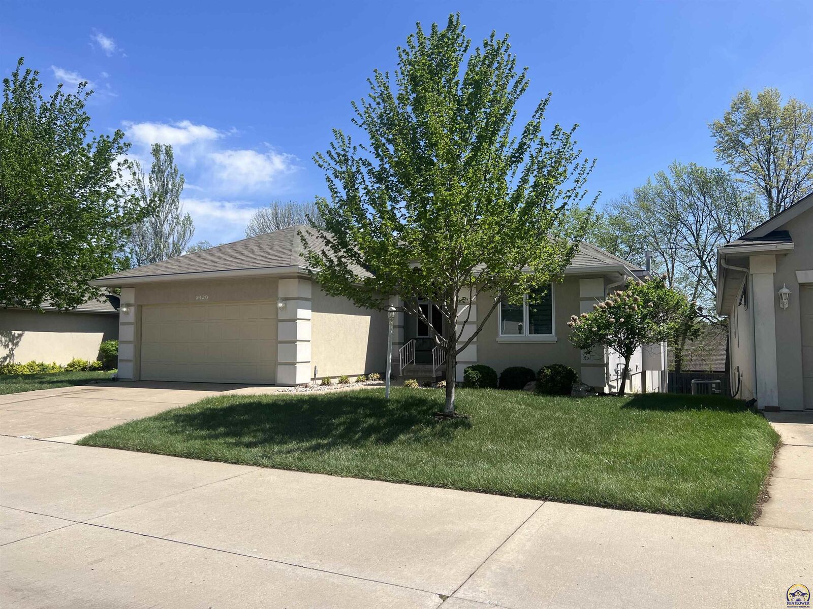 Property Photo:  2420 SW Kings Ct  KS 66614 