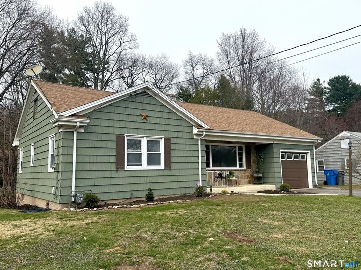 Property Photo:  677 Middle Turnpike West  CT 06040 