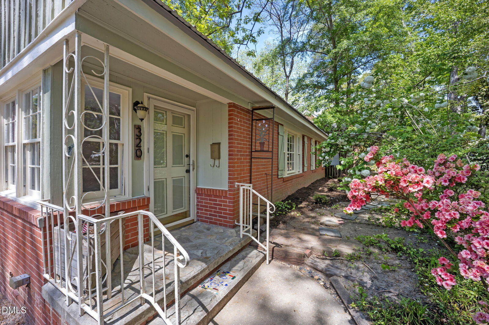 Property Photo:  320 S Ennis Street  NC 27526 