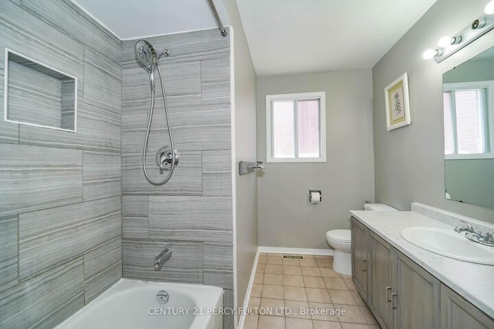 Property Photo: 1525 Sturgeon Court ON L1V 5P6