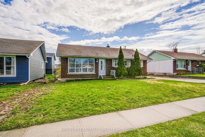 Property Photo:  95 Jacobson Avenue  ON L2T 3A4 