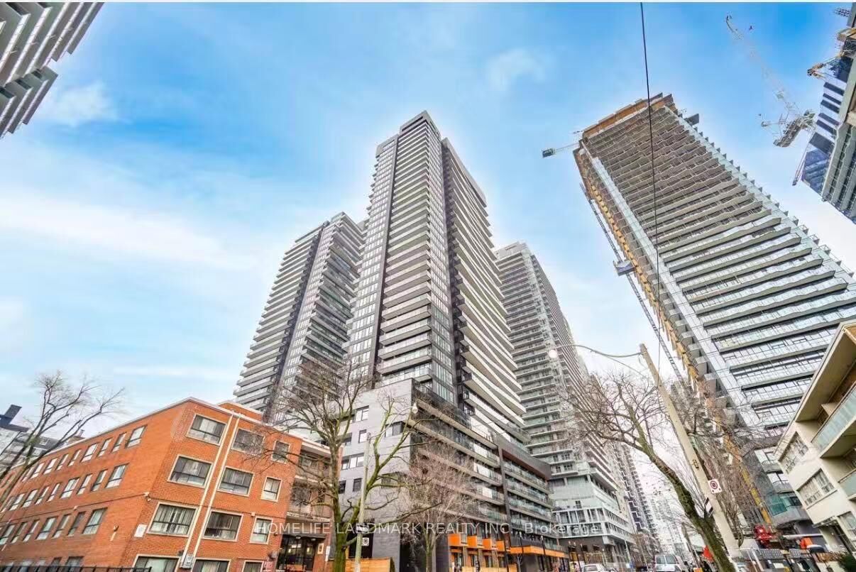 Property Photo:  127 Broadway Avenue 606  ON M4P 1V4 