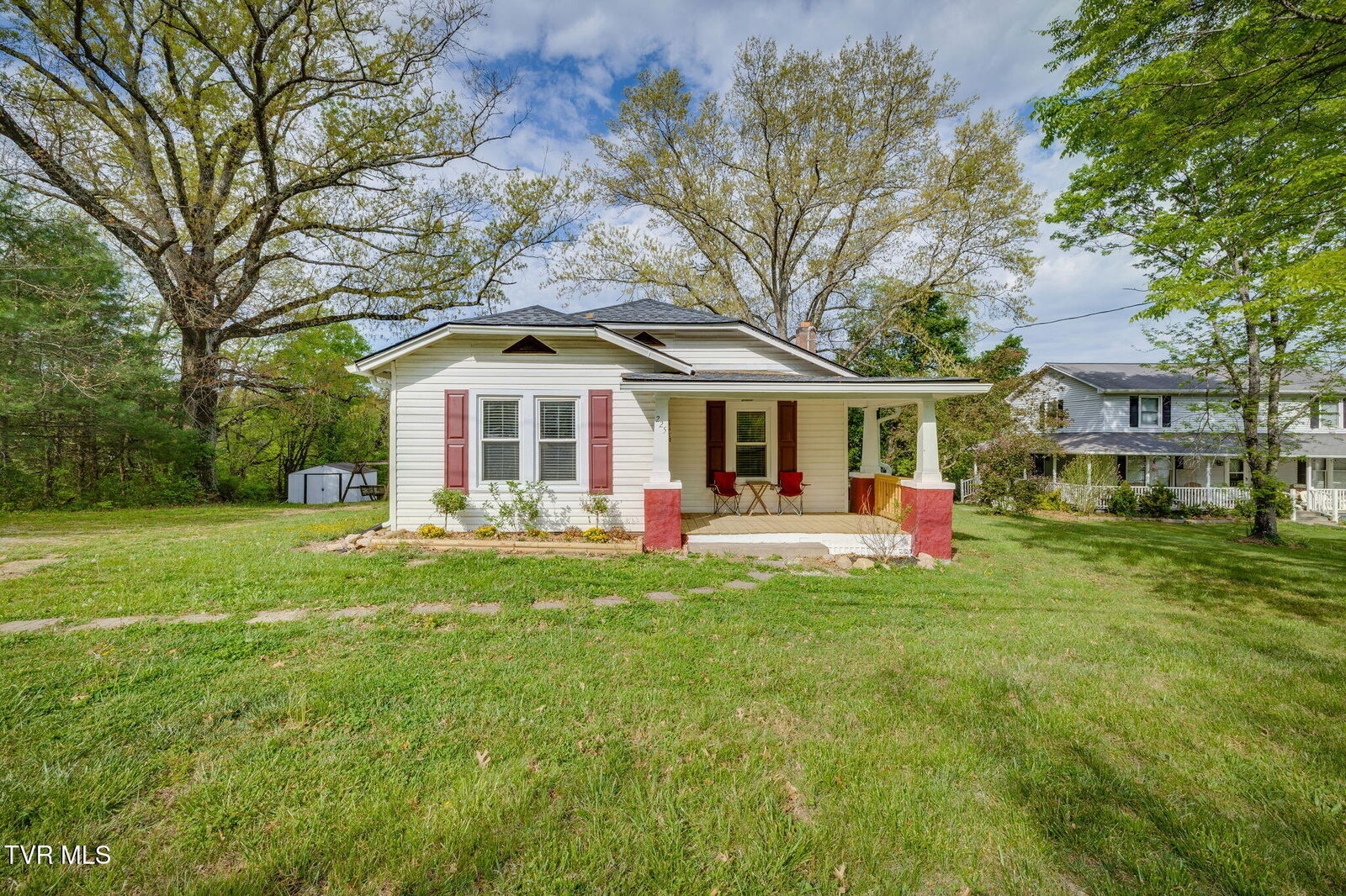 Property Photo:  225 Washington College Station  TN 37681 