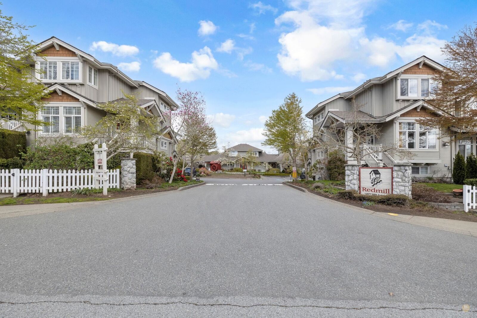 Property Photo: 14877 58 Avenue 3 BC V3S 8Y9