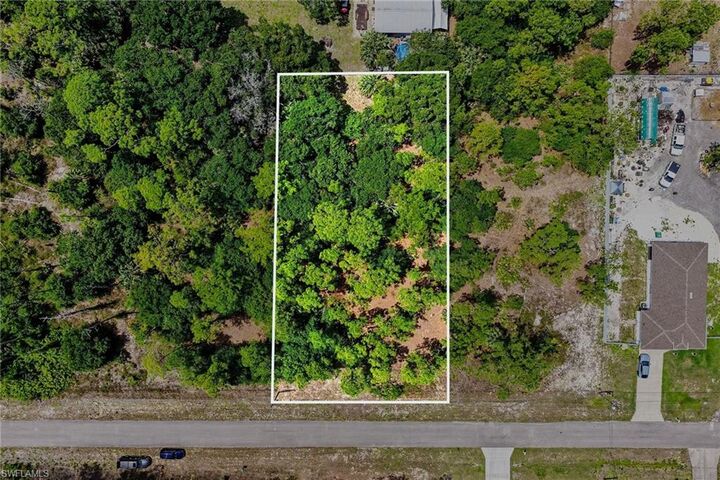 Property Photo:  711 Wellington Ave  FL 33972 