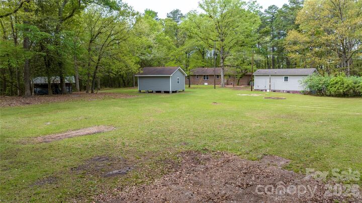 Property Photo:  1224 Loop Road  NC 28538 