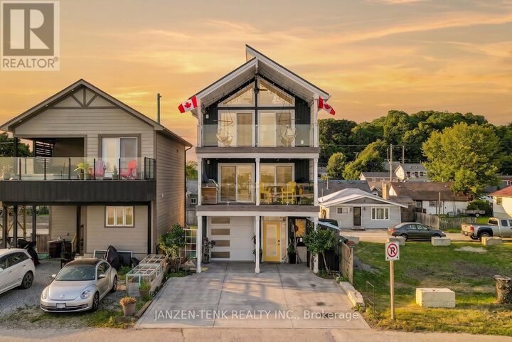 Property Photo: 163 Maud Street ON N5L 1C8