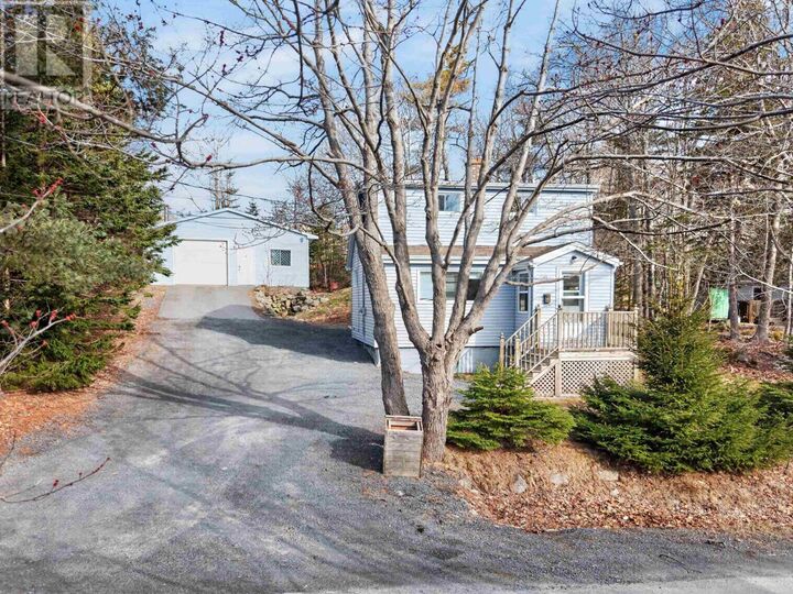Property Photo: 60 Lindhurst Drive NS B3R 1C7