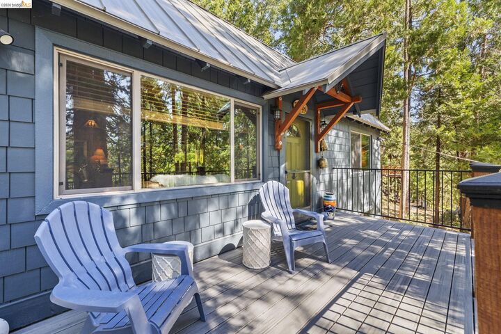 Property Photo: 20796 Lama Teumete Rd CA 95346