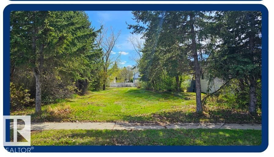 Property Photo:  5123 53 Avenue  AB T0B 4N0 