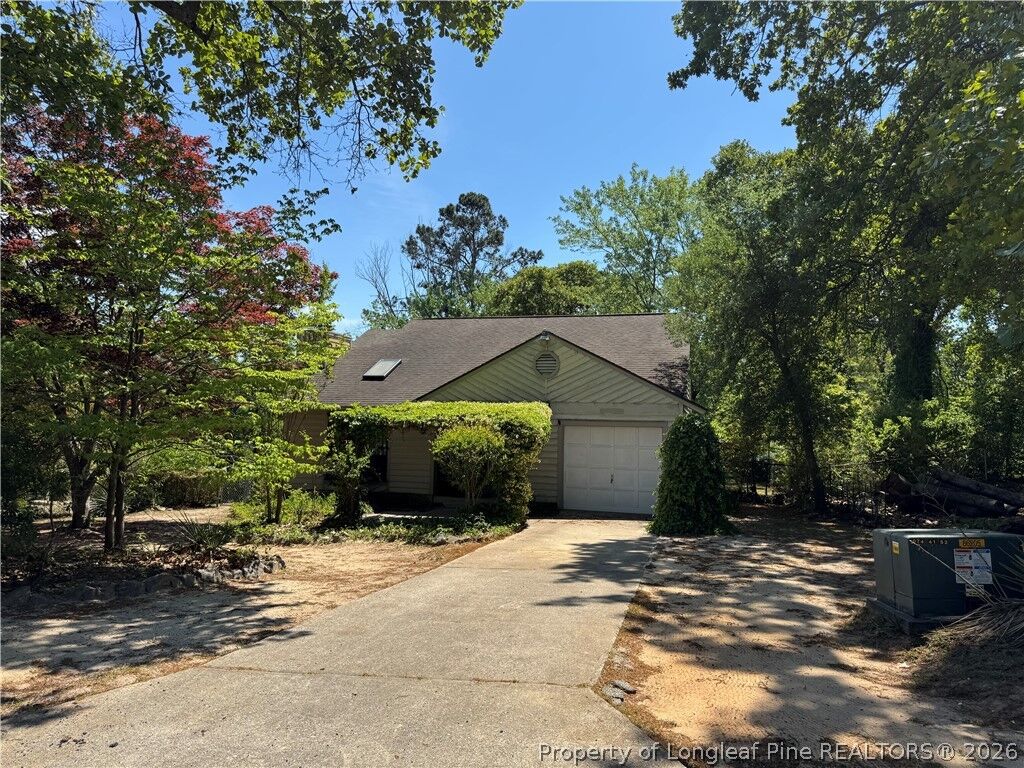 Property Photo: 1715 Arrow Ridge Way NC 28304