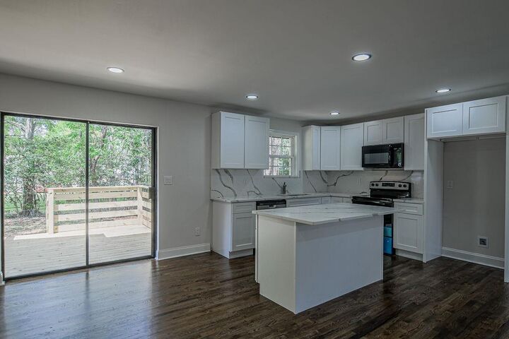 Property Photo:  2248 Willoby Court  GA 30260 