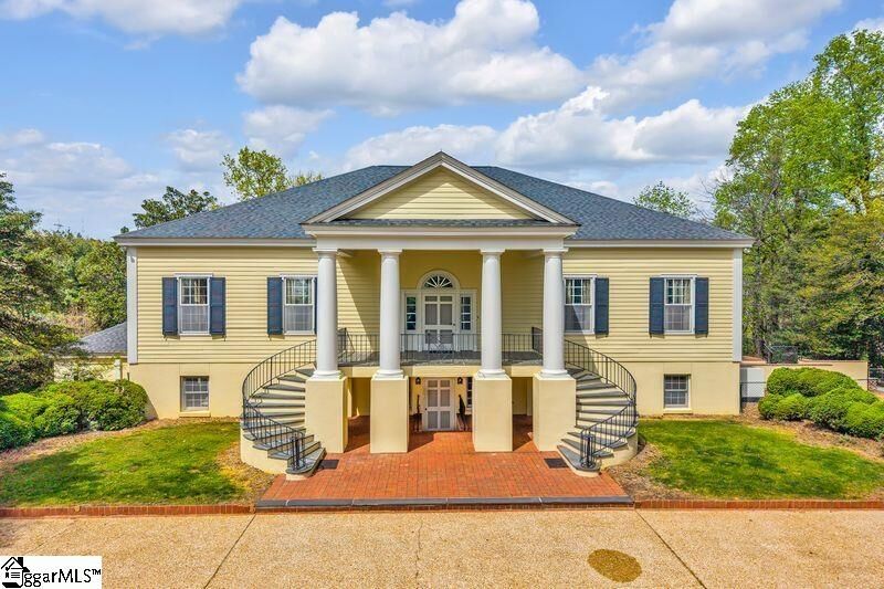 Property Photo: 644 Altamont Road SC 29609