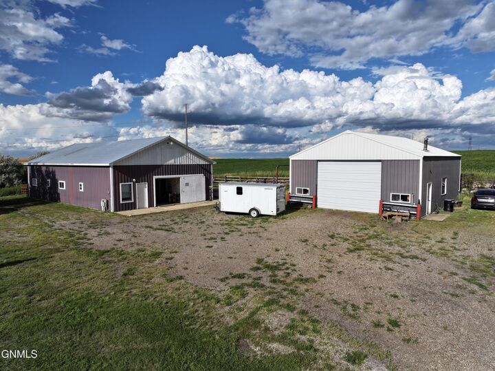 Property Photo:  North 3744 Roughrider Lane  ND 58554 