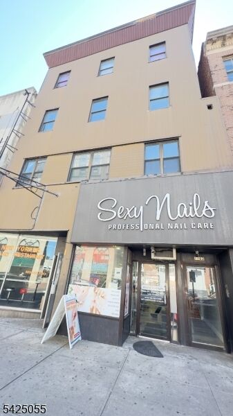 Property Photo:  1162 Jersey St  NJ 07201 