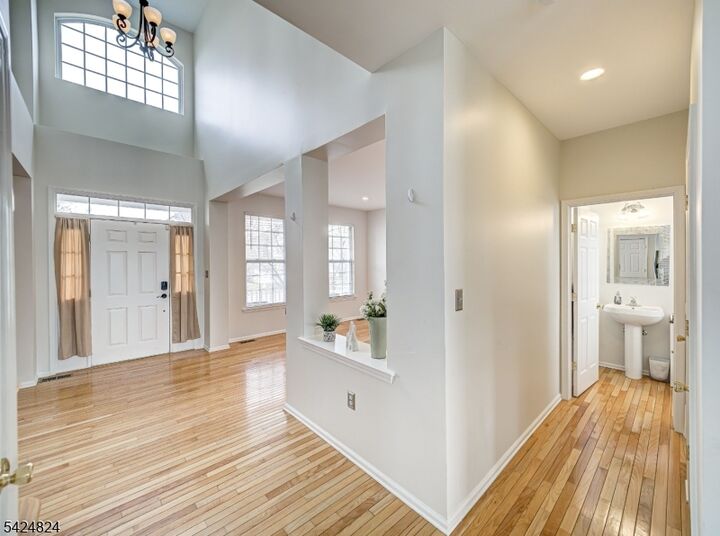 Property Photo:  10 Jockey Ln  NJ 08822 