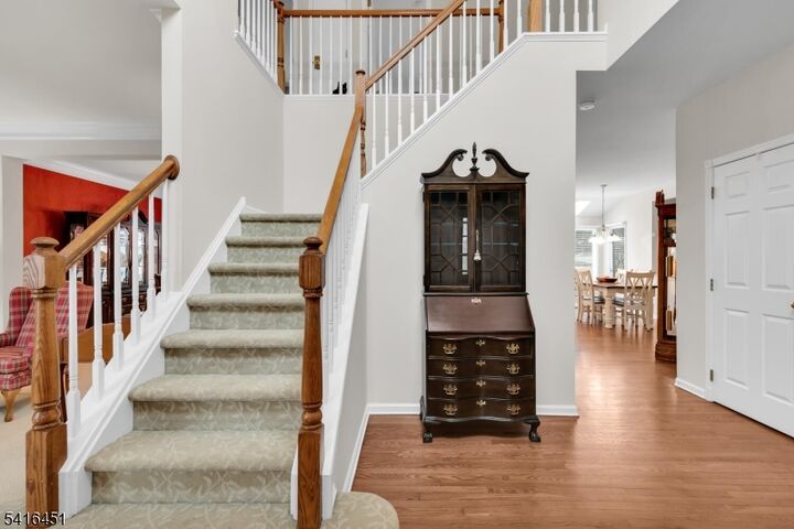 Property Photo:  1 Vanderveer Dr  NJ 07920 