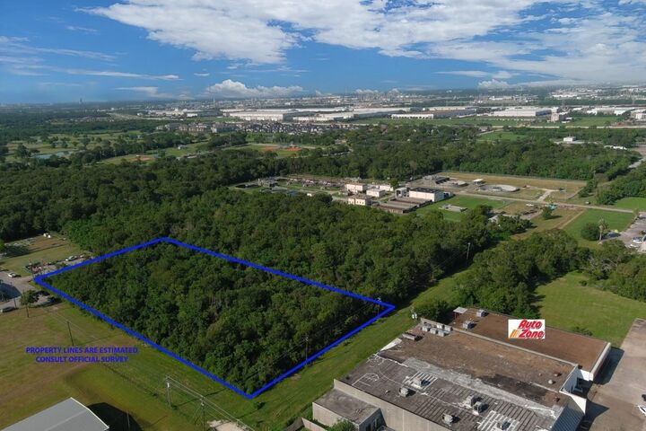 Property Photo:  1200 Block S 2nd Street  TX 77571 