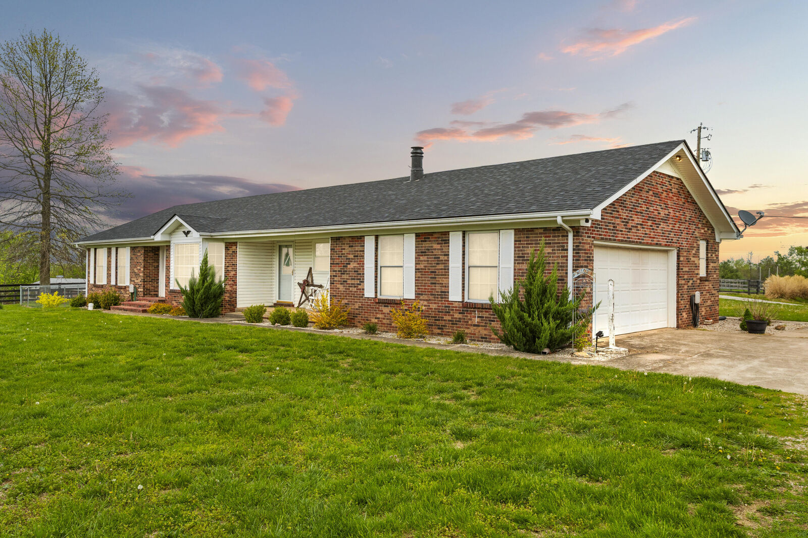 Property Photo:  2426 McCauley Road  KY 40390 