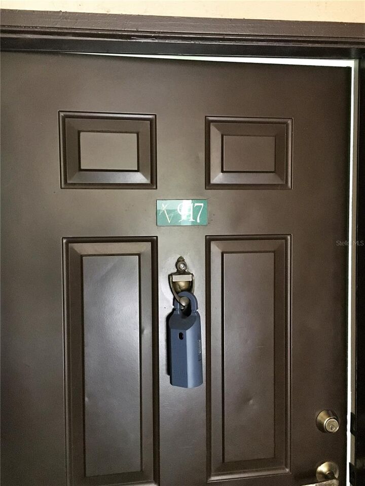 Property Photo:  13917 Fairway Island Drive 917  FL 32837 