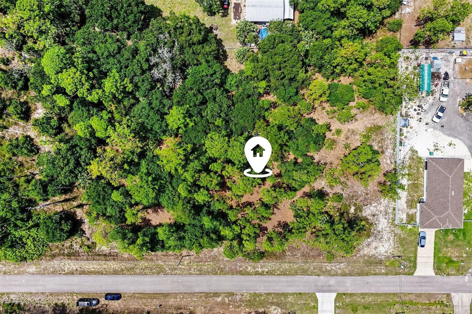 Property Photo:  711 Wellington Avenue  FL 33972 