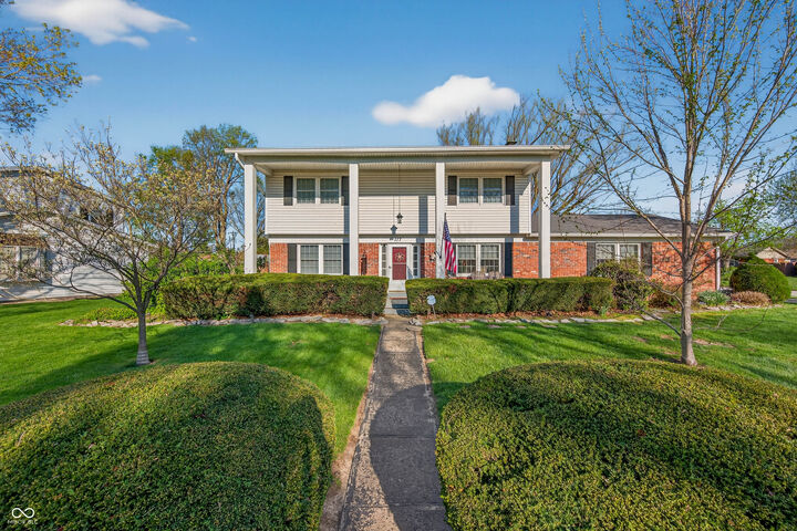 Property Photo:  117 Lancelot Drive  IN 46131 