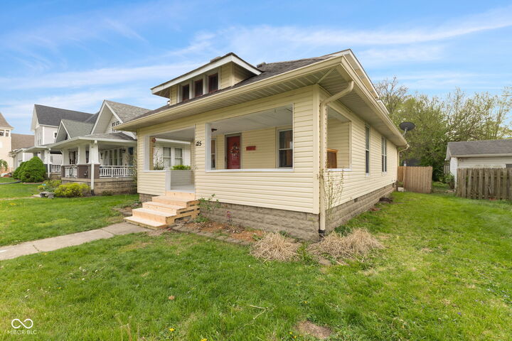 Property Photo:  125 W Harrison Street  IN 46158 