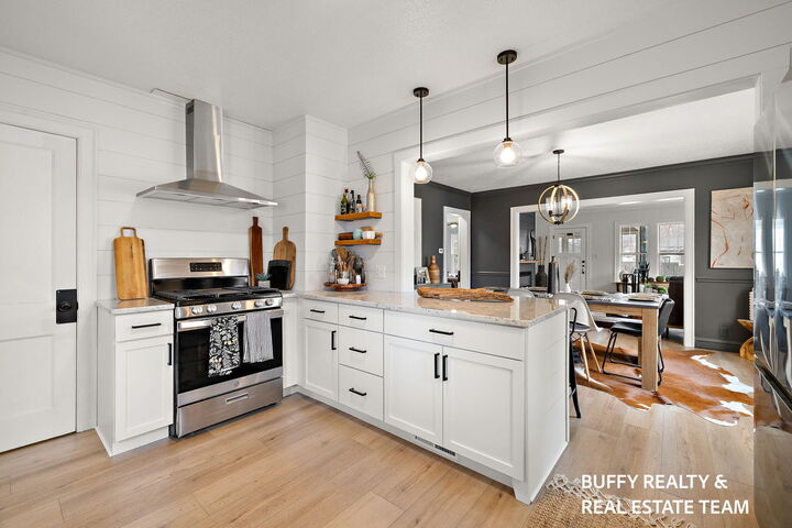 Property Photo:  2208 Torrent Street  MI 49441 