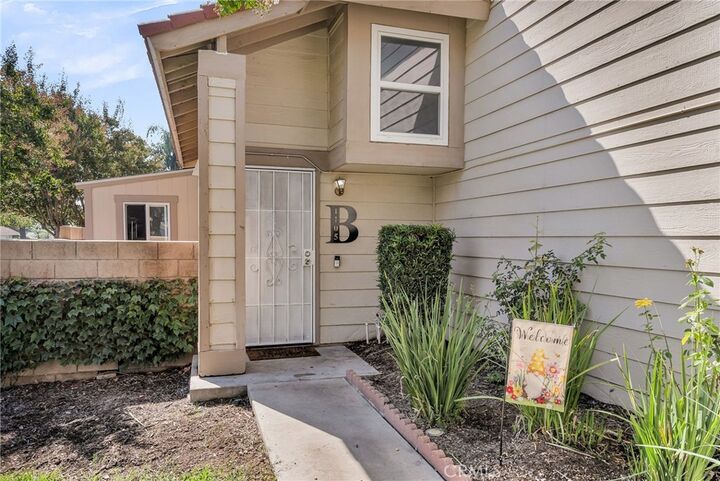 Property Photo:  1105 W Victoria Street  CA 92376 