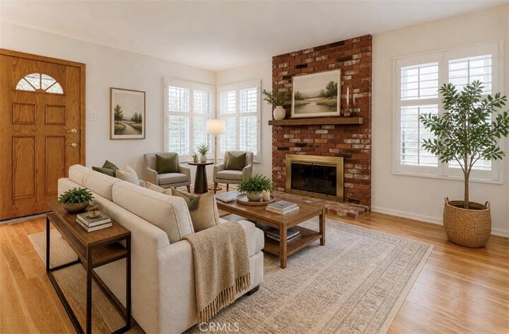 Property Photo:  1835 N Maple  CA 91505 
