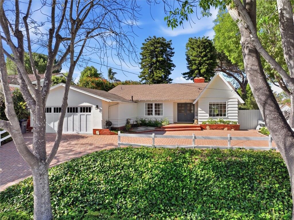 Property Photo:  61 Ranchview Road  CA 90274 