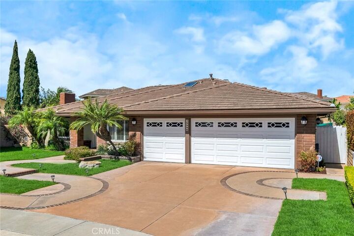 Property Photo:  18886 Mount Walton Circle  CA 92708 