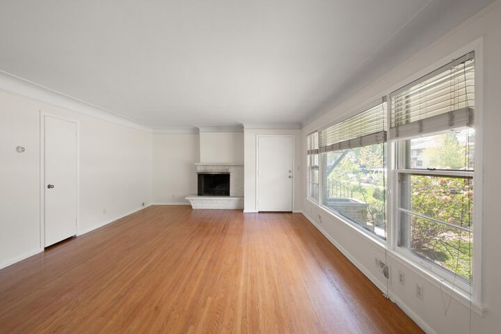 Property Photo:  3825 Ewing Avenue S  MN 55410 