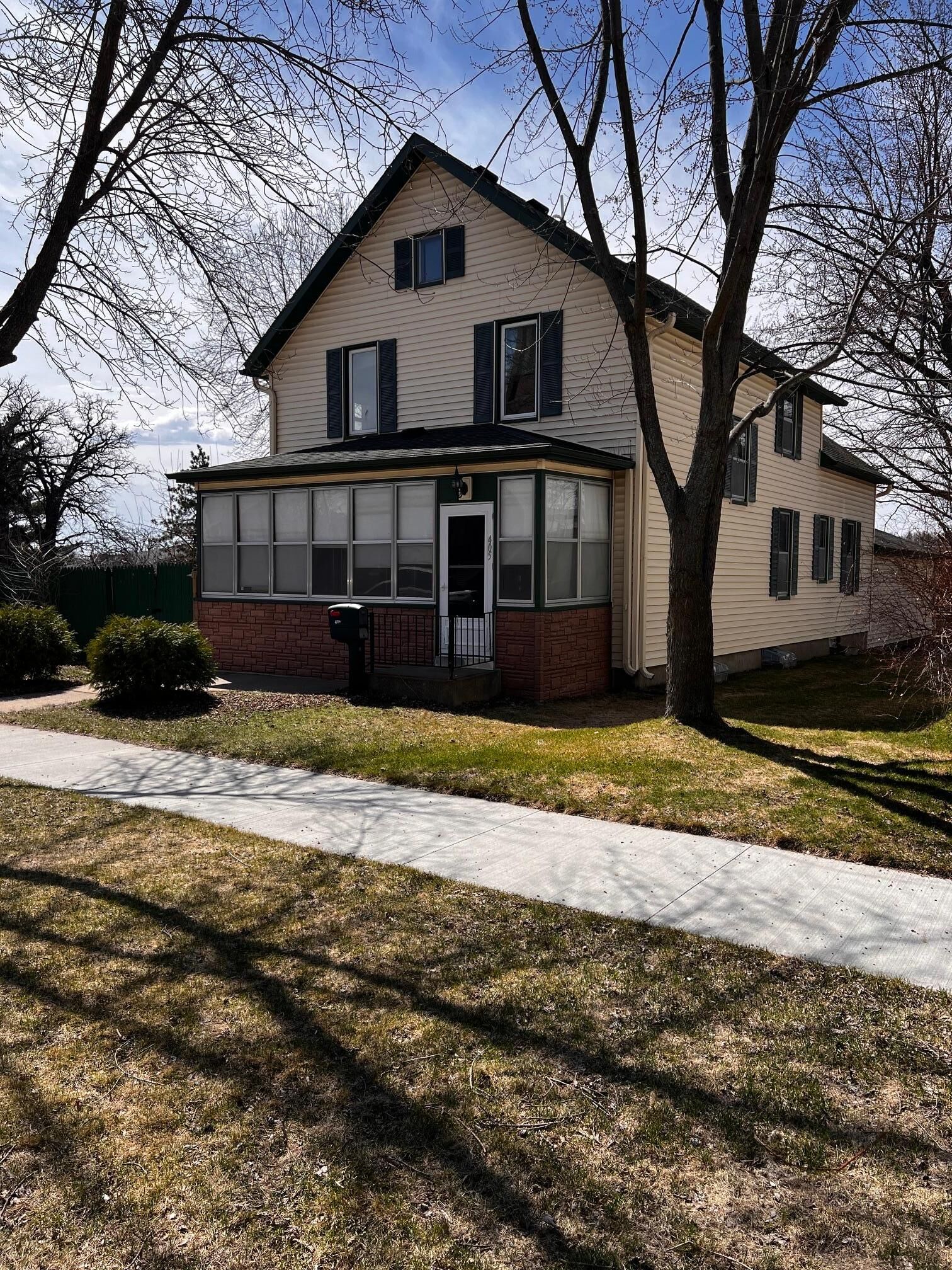 Property Photo:  405 2nd Avenue N  MN 56379 